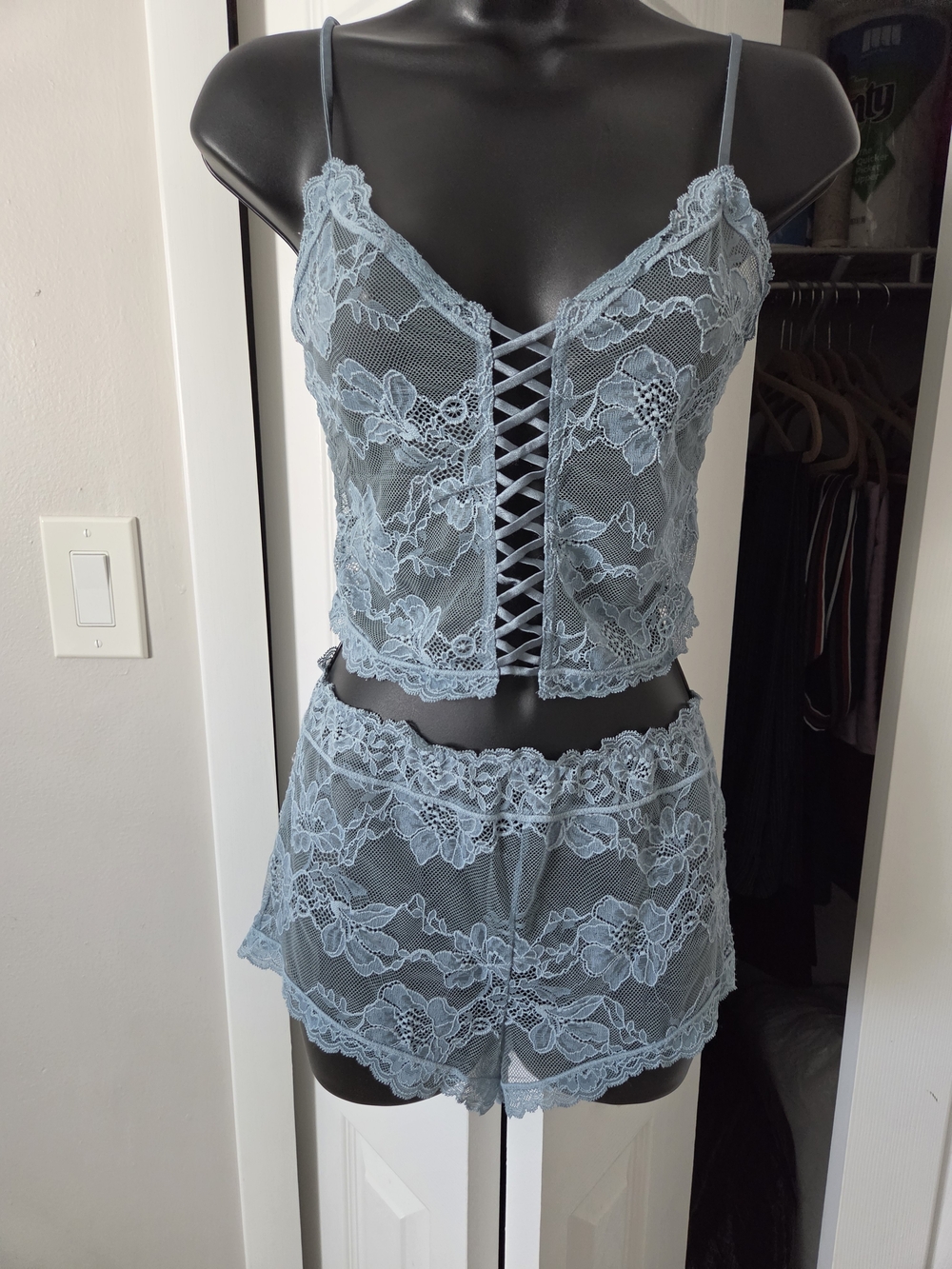 Victoria’s Secret Lace 2-Piece Set – Never Worn